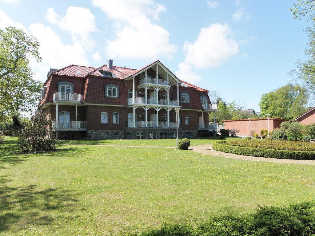 Villa Seegarten Больтенхаген Экстерьер фото